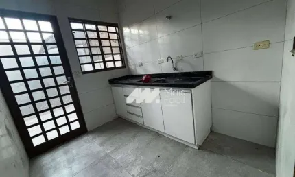 Apartamento com 2 quartos para alugar na Avenida Mandacaru, 262, Vila Santa Izabel, Maringá