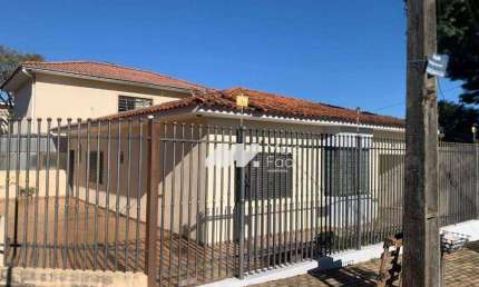 Casa com 3 quartos para alugar na Rua Amílcar Vecchi, 87, Jardim América, Maringá
