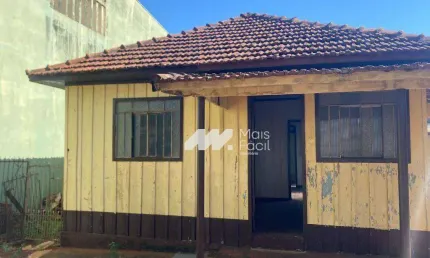 Casa com 2 quartos para alugar na Rua Machado de Assis, 300, Zona 06, Maringá