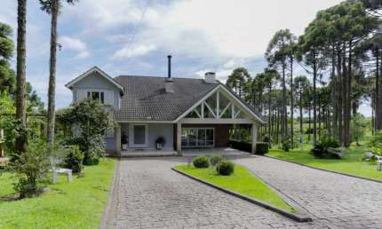 Chácara / sítio com 5 quartos à venda na Rua Mato Grosso, 6629, Ferraria, Campo Largo por R$ 6.480.000