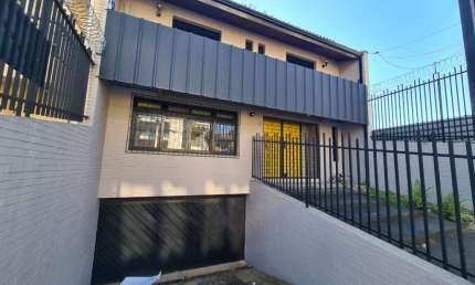 Casa comercial à venda na Rua Engenheiro Serafim Voloschen, 206, Ecoville, Curitiba por R$ 980.000