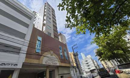 Apartamento com 2 quartos à venda na Rua 2000, 490, Centro, Balneário Camboriú por R$ 1.350.000