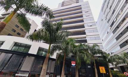 Apartamento com 1 quarto para alugar na Rua da Glória, 251, Centro Cívico, Curitiba por R$ 2.000