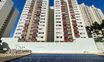 Apartamento com 2 quartos para alugar na rua engenheiro niepce da silva, 290, portão, curitiba por r$ 2.600