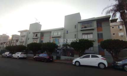 Apartamento com 3 dormitórios à venda, 76 m² por R$ 260.000,00 - Presidente Médici - Ribeirão Preto/SP
