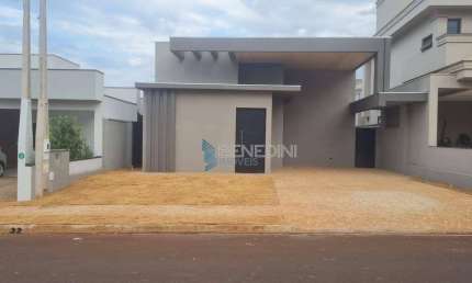 Casa com 3 dormitórios à venda, 150 m² por R$ 1.060.000 - Parque Ribeirão Preto - Ribeirão Preto/SP