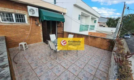 Sobrado com 3 dormitórios à venda, 138 m² por R$ 730.000,00 - Parque Bandeirante - Santo André/SP