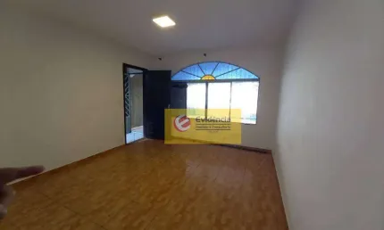 Casa com 2 dormitórios à venda, 113 m² por R$ 580.000,00 - Vila Scarpelli - Santo André/SP