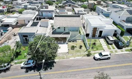 Sobrado com 3 dormitórios no Condomínio Terras de Atibaia I