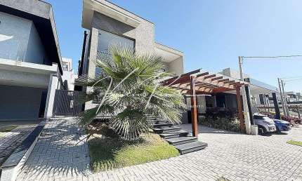 Casa em condomínio fechado com 5 quartos à venda na Estrada dos Pires, Rio Abaixo, Atibaia