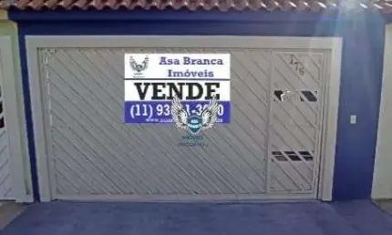 CASA TÉRREA PARA  RESIDÊNCIA OU COMÉRCIO COM 03 DORMITÓRIOS, SENDO 01 SUÍTE E 04