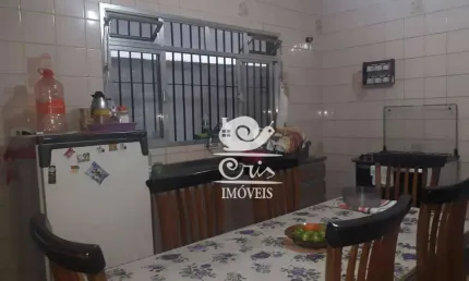 Casa com 3 quartos à venda no Jardim Guapituba, Mauá 