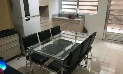 Sobrado jd piqueroby-90 mts-preço baixo-2 dorms, 2 banheiros, sala, cozinha, área de serviço, 1 vaga