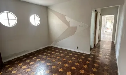 SOBRADO JD VL FORMOSA-3 DORMS, 2 BANHEIROS, COZINHA AMPLA, ÁREA DE SERVIÇO, 2 VAGAS, EDÍCULA C/SALA, COZINHA, BANHEIRO