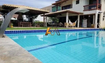 Casa em condomínio fechado com 4 quartos à venda na Avenida Humaitá, 250, Guarajuba, Camaçari