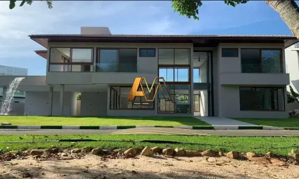 Casa em condomínio fechado com 6 quartos à venda na Avenida Humaitá, 250, Guarajuba, Camaçari