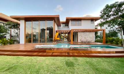 Casa à venda no bairro Praia do Forte - Mata de São João/BA