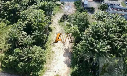 Terreno em condomínio fechado à venda no Itacimirim, Camaçari 