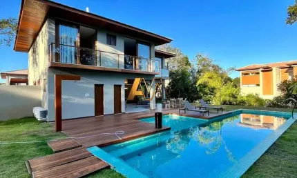 Casa à venda no bairro Praia do Forte - Mata de São João/BA