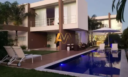 Casa à venda no bairro Busca Vida (Abrantes) - Camaçari/BA