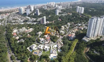 Terreno em condomínio fechado à venda na Rua Jandiroba, Patamares, Salvador