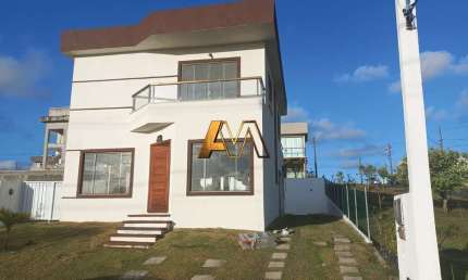 CASA DUPLEX 4 SUÍTES NO ALPHAVILLE TERRAS - CAMAÇARI