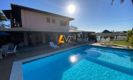 Casa à venda no bairro Interlagos (Abrantes) - Camaçari/BA
