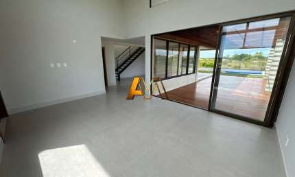 Casa à venda no bairro Praia do Forte - Mata de São João/BA