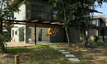 Casa à venda no bairro Praia do Forte - Mata de São João/BA