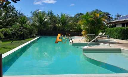 Apartamento à venda no bairro Praia do Forte - Mata de São João/BA