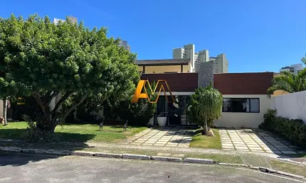 Casa em condomínio fechado com 4 quartos à venda na Avenida Octávio Mangabeira, 449, Jaguaribe, Salvador