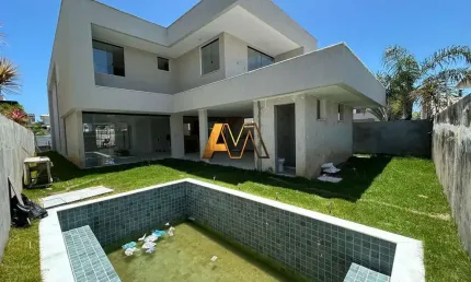 Casa à venda no bairro BURAQUINHO - Lauro de Freitas/BA