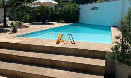 Casa à venda no bairro Interlagos (Abrantes) - Camaçari/BA