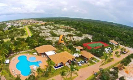 Terreno à venda no bairro Praia do Forte - Mata de São João/BA
