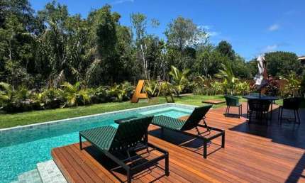 Casa à venda no bairro Praia do Forte - Mata de São João/BA