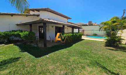 Casa à venda no bairro Vilas do Atlantico - Lauro de Freitas/BA