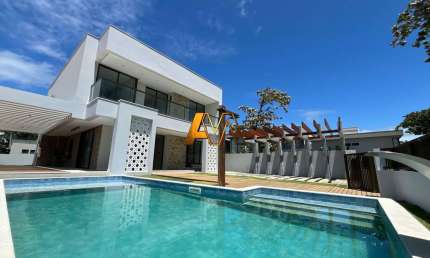Casa com 6 quartos à venda na Avenida Guaricema, Guarajuba, Camaçari