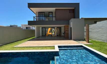 Casa à venda no bairro BURAQUINHO - Lauro de Freitas/BA