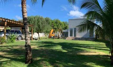 Casa à venda no bairro Vila De Abrantes - Camaçari/BA