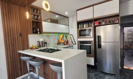 Casa à venda no bairro Ipitanga - Lauro de Freitas/BA