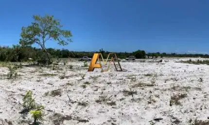 Terreno à venda no bairro praia do forte - mata de são joão/ba
