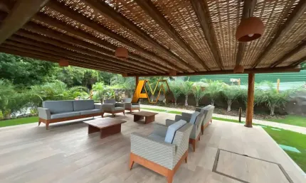 Casa à venda no bairro Praia do Forte - Mata de São João/BA