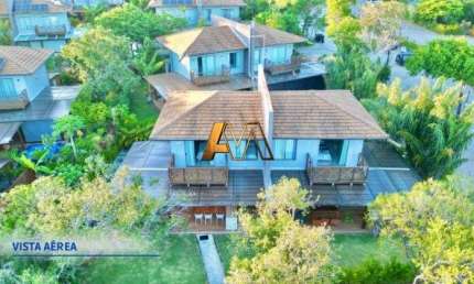 Casa à venda no bairro Praia do Forte - Mata de São João/BA