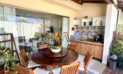 Casa à venda no bairro Itacimirim (Monte Gordo) - Camaçari/BA