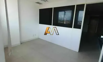 Casa comercial à venda na Avenida Luís Viana Filho, 13415, São Cristóvão, Salvador