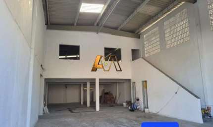 Pavilhão/Galpão para alugar no bairro Pitangueiras - Lauro de Freitas/BA
