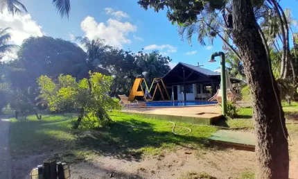 Apartamento à venda no bairro Praia do Forte - Mata de São João/BA
