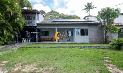 Casa à venda no bairro Portão - Lauro de Freitas/BA
