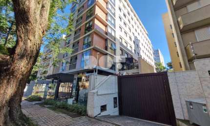 Apartamento com 1 quarto para alugar na Rua Brigadeiro Franco, 552, Mercês, Curitiba, 26 m2 por R$ 2.200