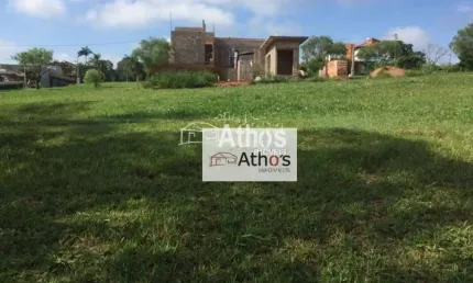 Terreno a venda, Riviera de Santa Cristina, 450m², possui 2 clubes